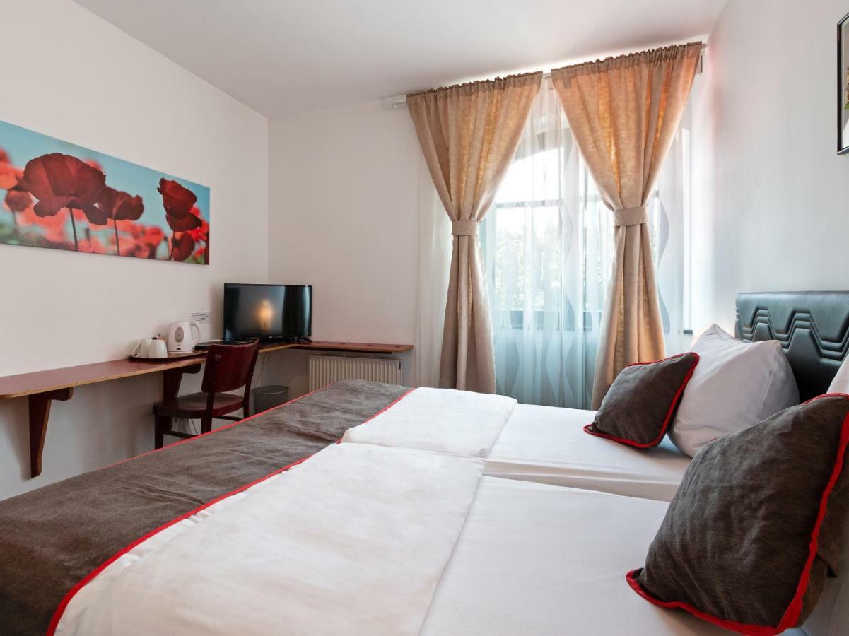 Oyo Hotel Matzbach Berlín Exteriér fotografie