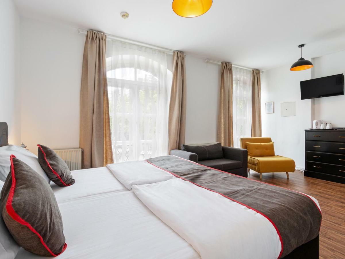 Oyo Hotel Matzbach Berlín Exteriér fotografie